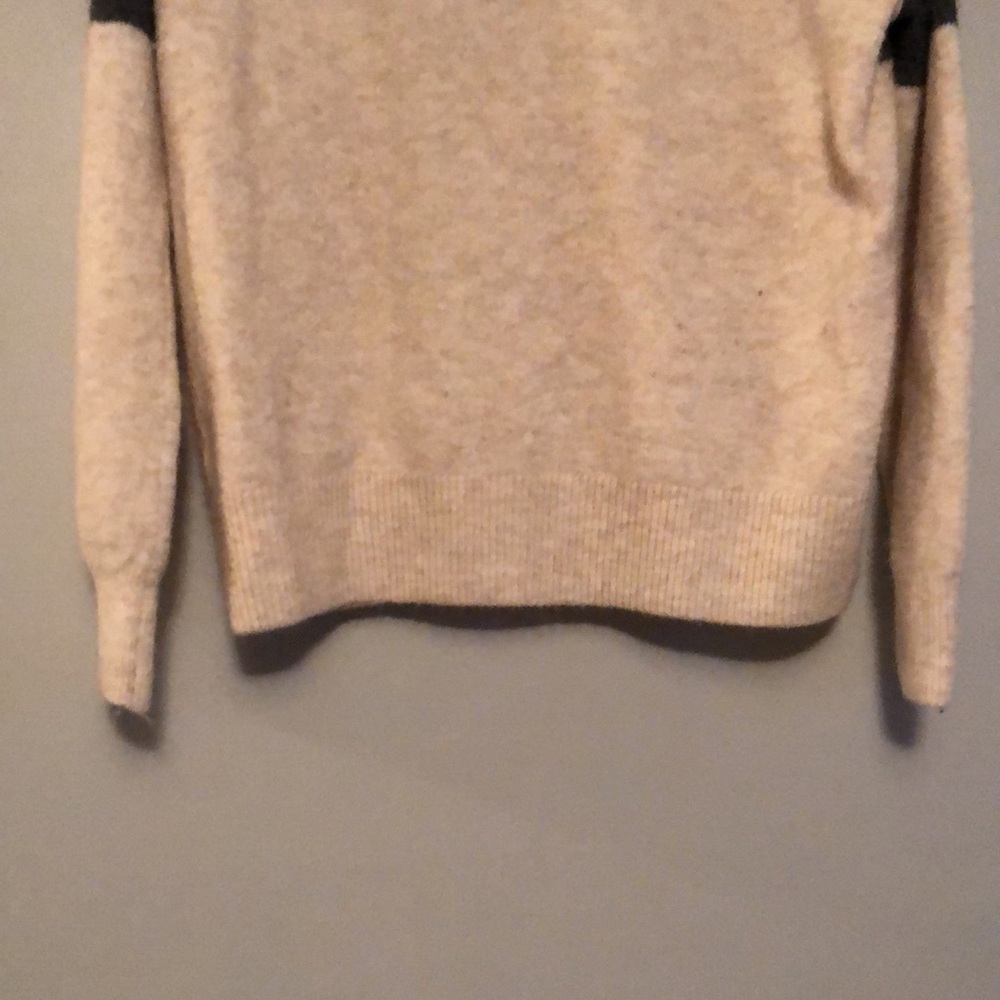 Cece Cream Sweater, Cozy, Size Small Cute For Win… - image 7